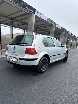 Volkswagen Golf 4 1.6i benzin - 4