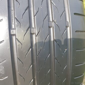 215/55/R18 Continental - 4