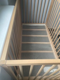Dětská dřevěná postýlka IKEA - 4