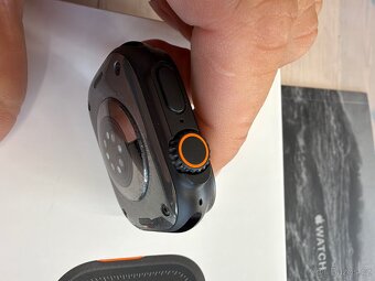 Apple Watch Ultra 2 - 4