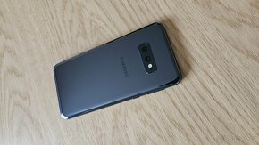 Samsung Galaxy S10e (SM-G970F) - 4