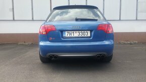 Audi s4 b7 V8 - 4