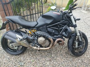 Ducati Monster 821 Dark - 4