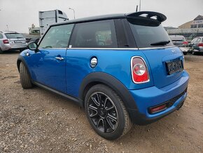 Mini Cooper S,R56,1.6i,135kw,
nová STK,rok výroby 11/2011, - 4