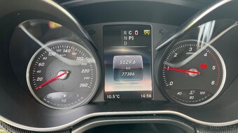 Mercedes Benz V 220 - 4