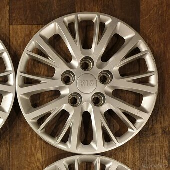 Prodám kryty kol Kia r15 B3502 - 4
