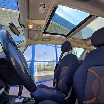 PEUGEOT 1007 PREMIUM 1,6 VTi AUTOMATICKÁ PŘEVODOVKA MAX - 4