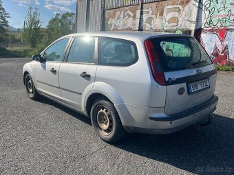 Ford Focus mk2 - 4