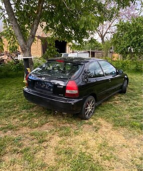 Honda Civic 6g 1,4i 66kw Facelift - 4