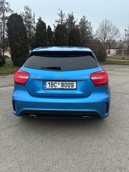 Mercedes A 220 CDI - 4