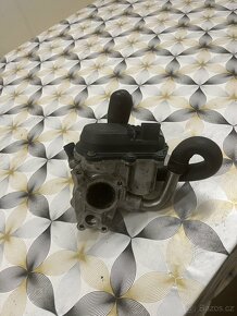 AGR-Ventil  mercedes benz 3.0 cdi A6421402560 - 4