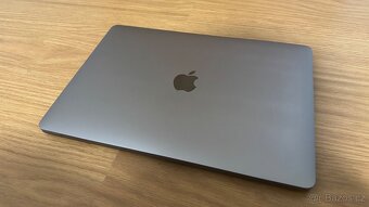Apple MacBook Pro 13,3" 2020, i7, 32GB RAM, 1TB SSD - 4
