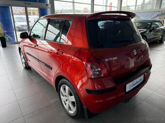 Suzuki Swift 1,5 AUTOMATICKÁ PŘEVODOVKA - 4