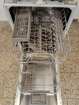 Myčka nádobí Siemens integrovaná - 4