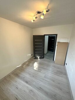 krásný nový byt 2+1, 46m2 v ul. Litvínovská, Praha 9 -Prosek - 4