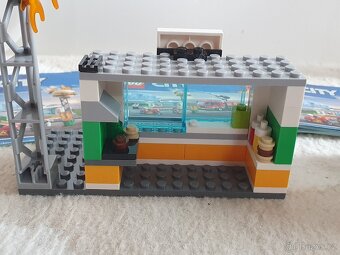 LEGO City 60214 Záchrana burgrárny - 4