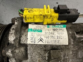 Příslušenství motoru Fiat Scudo 2.0 HDi 2.0JTD 2.0Tdci - 4