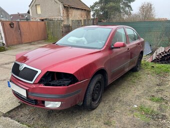 Přední nárazník Octavia 2 RS , Xenony - 4