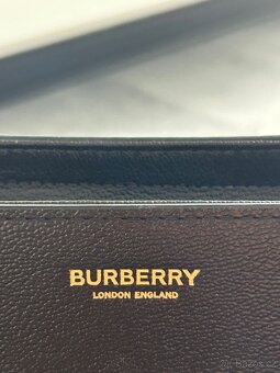 Burberry kabelka - 4