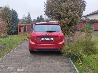 Kia Venga 1.4 2011 - 4