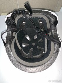 Skate helma DC SHOE, nová, vel. S (54cm) - 4