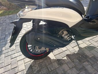 Piaggio Beverly 300 r.v.2016 - 4