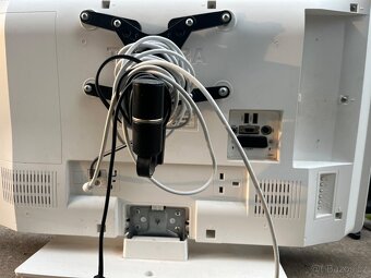 LCD TV - 4