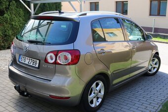 Volkswagen Golf 2.0 TDI 103kW, Highline DSG,ČR - 4