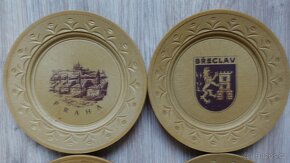 Dřevěné talířky s městy - 4 kusy - 4