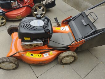 Prodám 3 rotační sekačky Husqvarna,Hecht, Power Force GARDEN - 4