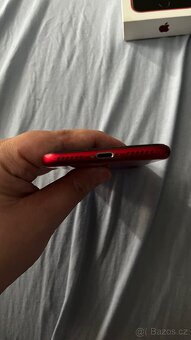 iPhone SE 2020 - 4
