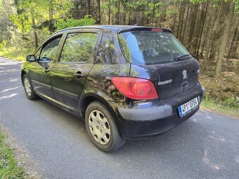 Peugeot 307 2,0 benzín 100 kW 2003 - 4
