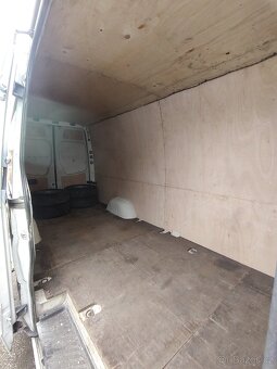 VW Crafter L4H2 - 4