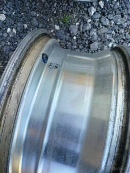 4ks alu disky orig. Mitshubishi 6x139,7 r17 - 4