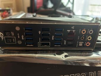 ASUS CROSSHAIR VI HERO - 4
