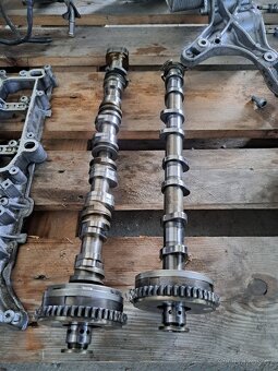 Díly motoru 2.0tsi CHHB - 4