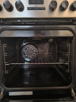 Elektrická trouba se sklokeramickou deskou Electrolux - 4