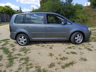 VW Touran 2.0tdi 100kw - 4