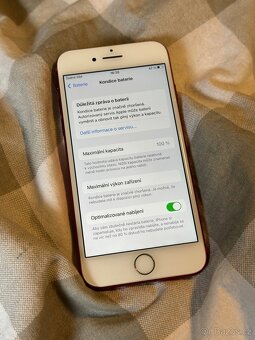iPhone 7 256GB červený nová baterie - 4