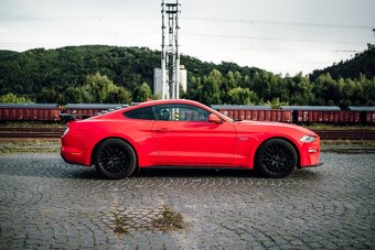 FORD MUSTANG GT 5.0 V8 - 4