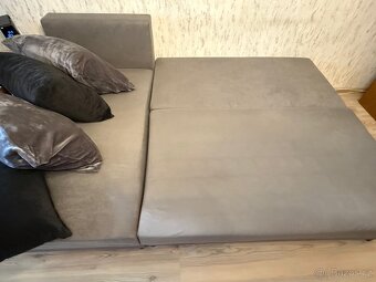 Rozkládací gauč s úložným prostorem (včetně polštářeů) - 4