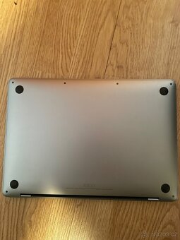 MacBook Pro 13” 2017-Intel i5, 8GB RAM, 256GB SSD - 4