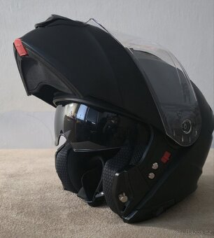 Vyklápěcí přilba lidl - 4