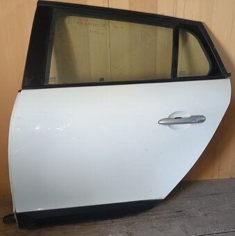 Dveře  na renault megane - 4