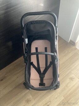 Kočárek pro panenky Abc design - 4