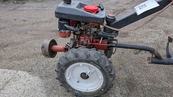 Malotraktor Vari Jikov + vozík se sedlem - 4