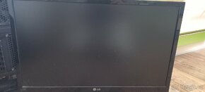 PC BARBONE INTEL GAME BRONZE herní počitač - 4