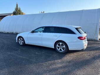 Mercedes e220d 4matic - 4