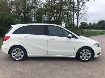 Mercedes Benz B180 2014 - 4