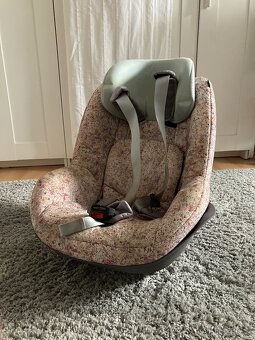 Maxi-Cosi základna Isofix + vajíčko + autosedačka - 4